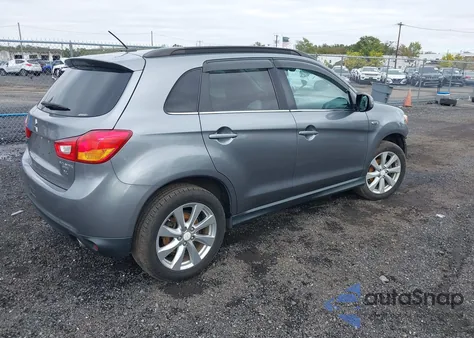 2015 Mitsubishi Outlander Sport 2.4 Gt z USA, uszkodzony, nr VIN 4A4AR4AW5FE057464